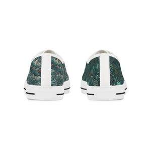 Sneakers basse da uomo color verde acqua con stampa astratta effetto marmo / Scarpe da barca in tela con motivo artistico immagine 7