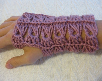 Crochet PATTERN Fingerless Gloves - Broomstick Lace