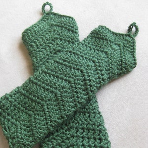 Crochet Pattern Chevron Armwarmer Fingerless Gloves image 3