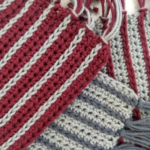 Stripes Overlay Mug Rugs Crochet Pattern | Crochet Coaster Pattern