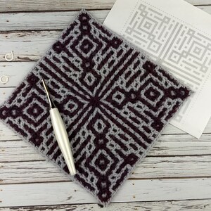 Interlocking Crochet Square | Crochet Blanket Square | November Interlocking Crochet Square in the Round