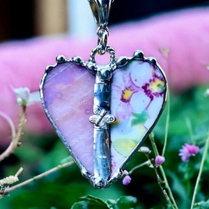 Necklace, Broken China Jewelry, Broken China Necklace, Patchwork Heart, Pink Floral China, Stained Glass, Soldered Jewelry
