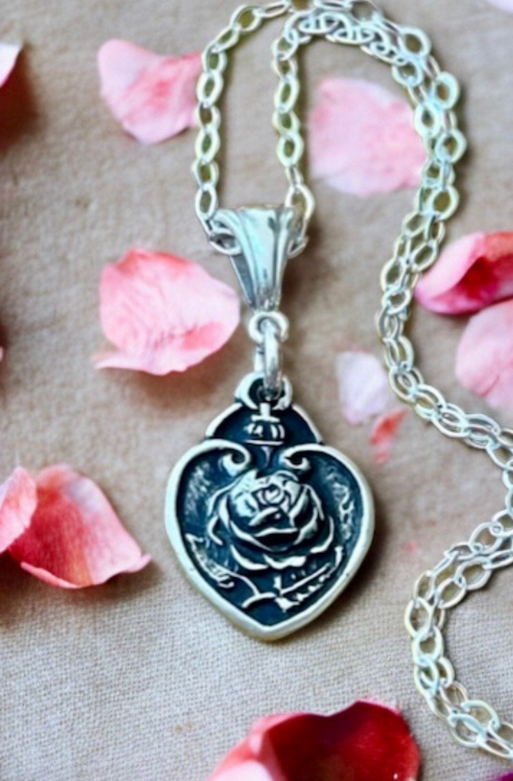 ★ROSEMONT★ Silver Heart Necklace RC24B14E Silver Heart Red Rose Necklace, Heart Necklace, Red Rose