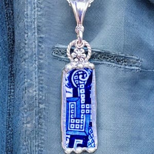 Necklace, Broken China Jewelry, Broken China Necklace, Rectangle Pendant, Blue Willow, Blue and White, Soldered Jewelry, Silver Findings