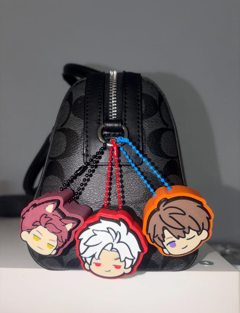 Schlüsselanhänger mit Fidget-Clicker-Funktion „Liebe und Weltraum“ | Valko, Sylus, Caleb, Rafayel, Xavier, Zayne | Von LADS inspirierte 3D-gedruckte Merchandise-Artikel für Otome-Spiele Any 3
