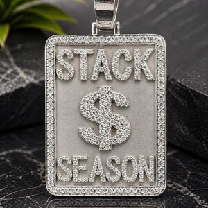 Colgante Stack Season con forma de signo de dólar / Joyería llamativa de estilo hip hop con incrustaciones de diamantes (moissanita)