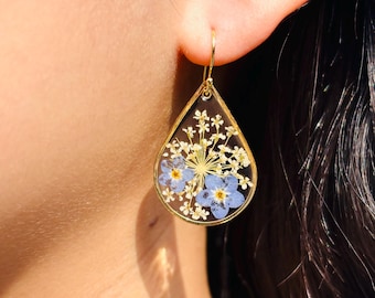 Dried Forget Me Not Flower Earrings, Teardrop Resin Flower Jewelry, Memorial Jewelry Gift, Gift for Her