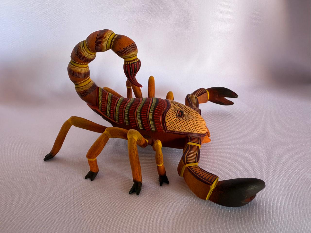 専用です。Scorpion 1703 美品 Scorpion Alebrije - Etsy