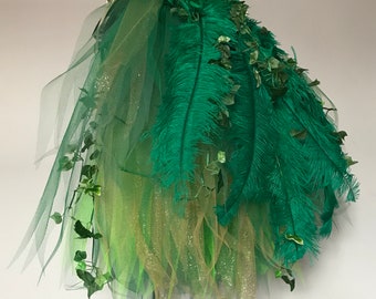 Pioson Ivy BURLESQUE  Bustle .