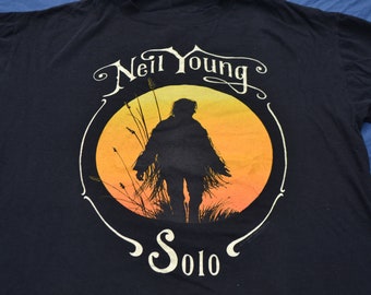 Rare 1992 Neil Young Solo Tour Shirt Size L Peace T-Shirt Tee Soft Rock Folk Grunge Alternative Hippie Buffalo Springfield