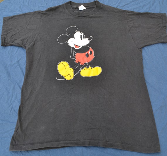 nike pro shirt womens