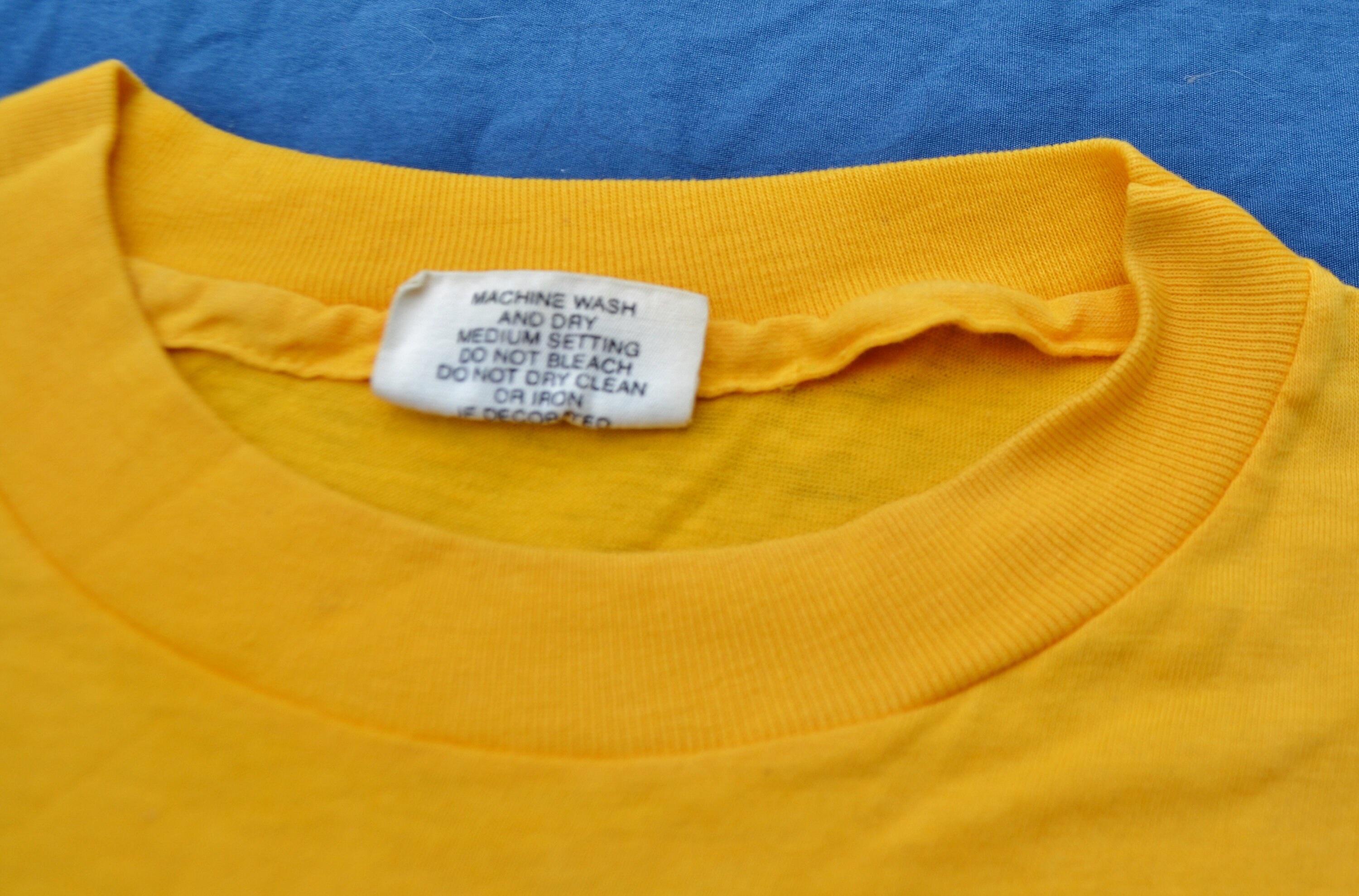 Rare 1980 Nike Geisha Cascade Run off Race T-shirt Size M/S