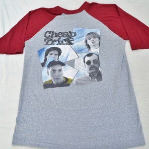 1982 Cheap Trick One On One Tour Shirt T-Shirt Size M Pop Rock Jersey Tee Shirt Power Pop 80&#39;s Kinks Classic Rock