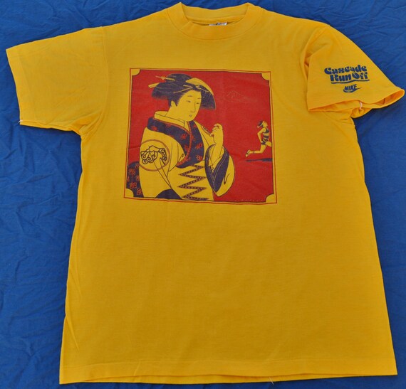 nike geisha tee