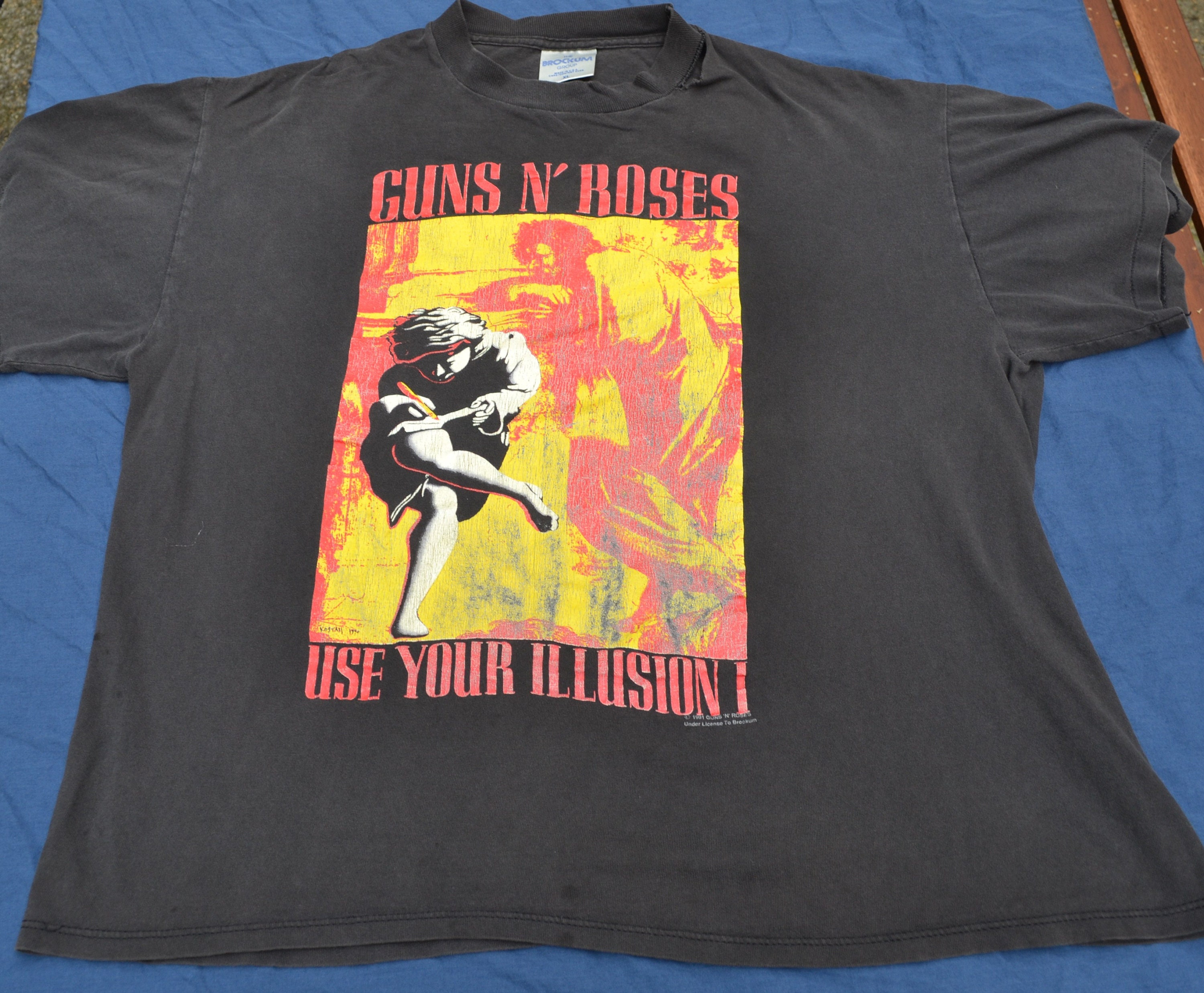 Guns N’ Roses Use Your Illusion Tour Tee