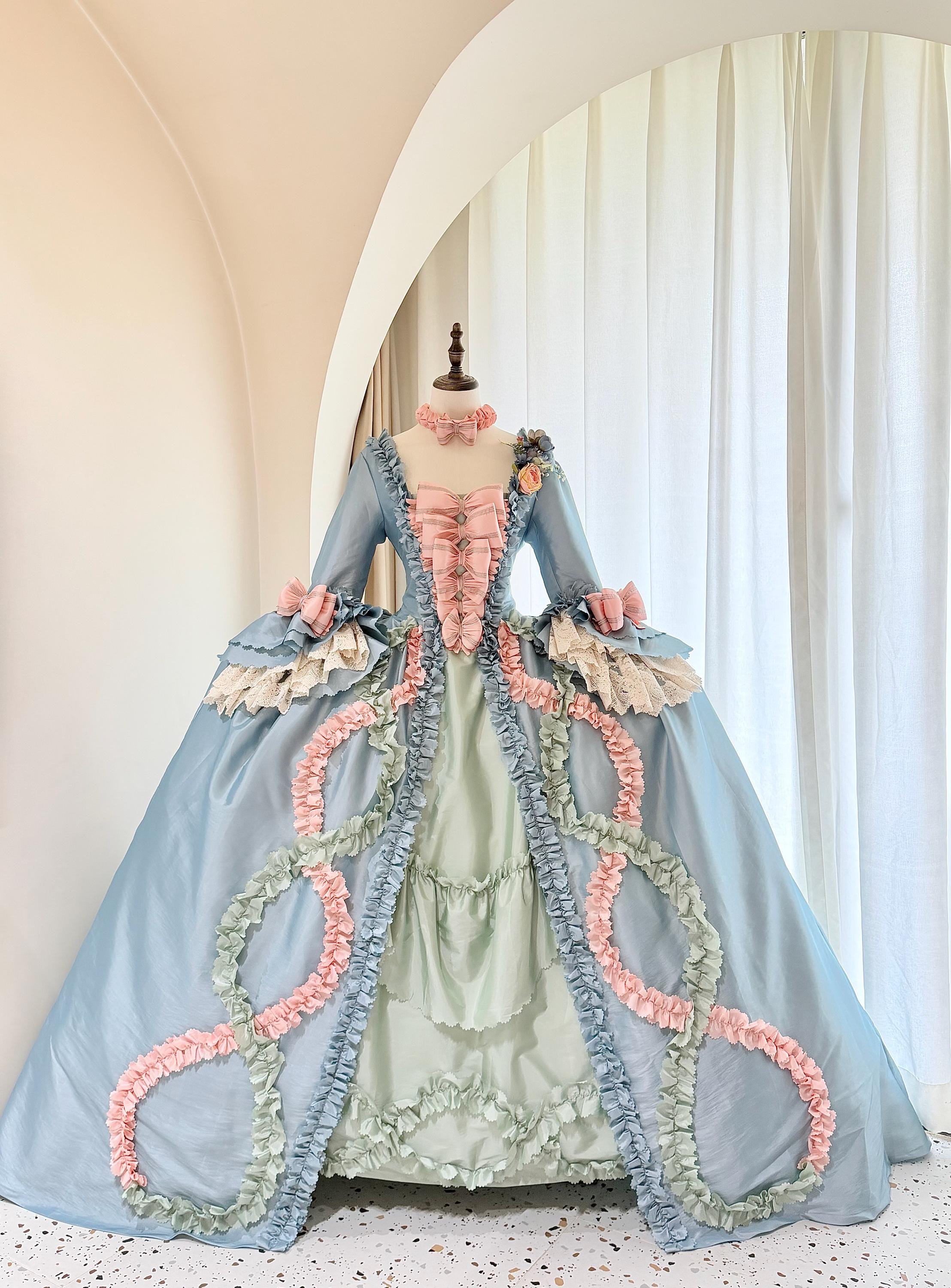 ロココドレス　手刺繍　桃色の姫ドレス　マリー・アントワネット　ハンドメイド il_fullxfull.8230150615_fpbj.jpg