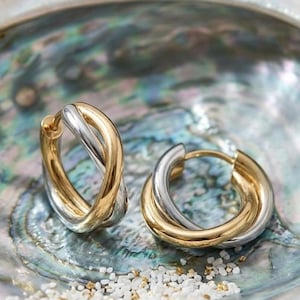 Orecchini a cerchio aperti bicolore dalla forma organica / Cerchi intrecciati in argento sterling e placcati oro 14 carati