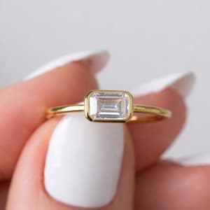 Baguette Ring, Rectangle Ring, Bezel Set Ring, Bezel Set Engagement Ring, Emerald Cut Ring, Gift for Her, Dainty Ring, Minimalist Ring