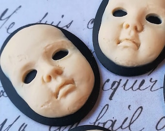 Scary Doll Cameo Cabs Cabochon  Monster Doll Broken Doll Face Creepy Gothic Black Ivory 40x30mm 5 PIECES