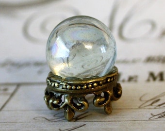 Miniature Crystal Ball: Dollhouse Fortune Teller Decoration (22mm)