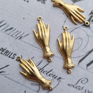4 PIECES Brass Hand Charm pendant Victorian Vintage Hand