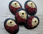 DAY of the DEAD Sugar Skull with Roses Cameo Cabs Cabochon Day of the Dead Dia de los Muertos Skull Black Ivory 40x30mm 5 PIECES