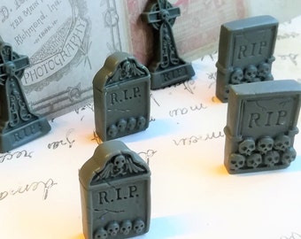 9 Tombstone Graveyard Stone Gravestone Headstone Miniature Mini Tiny resin RIP Mix 31x19mm Grey Gothic Fairy Garden Halloween - D&D DnD Toys