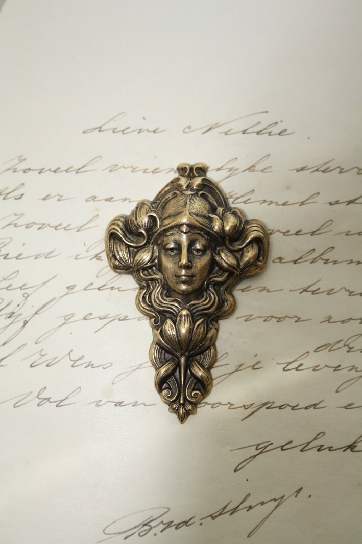 Nouveau lady goddess ornament - Brass oxidized