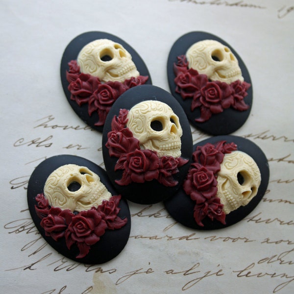 JOUR de la mort Sugar Skull avec Roses camée taxis Cabochon de jour de la mort Dia de los Muertos crâne noir Ivoire 40x30mm 5 pièces