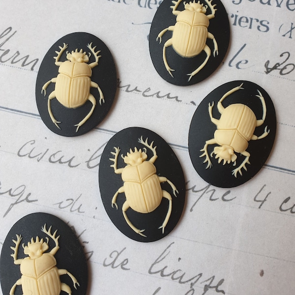 Cameo Beetle Scarab Resin cabochon 40x30mm Black Egypt Egyptian Gothic Beetle Bug - 5 pieces