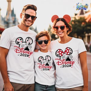 Chemises personnalisées Disneyland Mickey Mouse 2026, chemises voyage Disneyland, chemise assortie famille Disneyland, t-shirt vacances Disneyland image 1