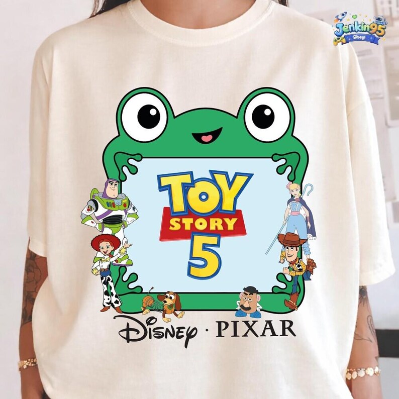 Toy Story 5 Shirt, Disney Pixar 2026 Trip Tee, You've Got A Friend In Me Tees, Woody Buzz Lightyear Sweatshirt 画像 2