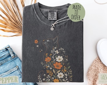 Comfort Colors® Boho Cat Plants Shirt, Short & Long Sleeve Nature Trees Wild Flowers Top, Retro Cottagecore Cat Mom Gift for Her