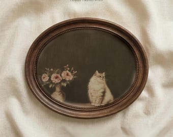 Lámina de pintura al óleo victoriana con diseño de gato melancólico y jarrón floral (descarga digital)