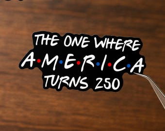 Adesivo "L'America compie 250 anni", adesivo patriottico in vinile 2026, adesivo per il 4 luglio, adesivo per la celebrazione del compleanno degli Stati Uniti, decalcomania rossa, bianca e blu