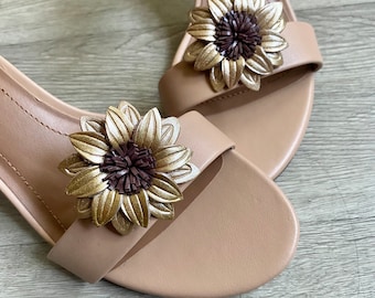 Clips para sandalias/zapatos de cuero con forma de flor de Mira