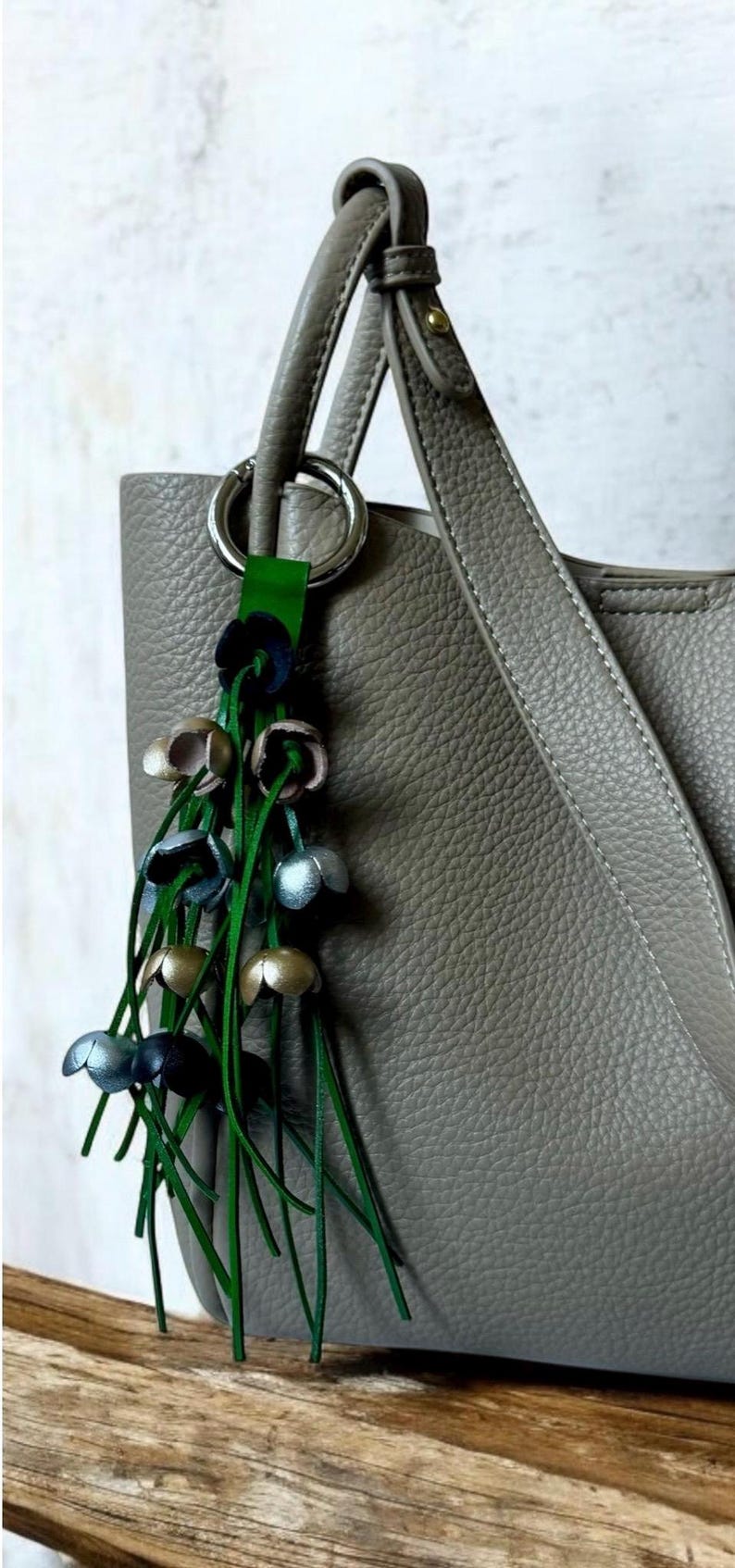 Cassidy’s Leather Flower Fransen-Geldbeutel-Charme in einigen Farben SGB combo