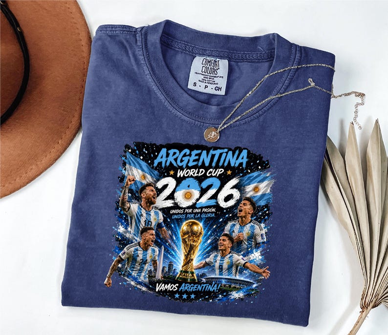 Argentina 2026 Cup Winner Shirt Comfort Colors, Vamos Argentina Champion Tee, Football Fan Graphic T-Shirt, Argentina Football Lover Tees Bild 4