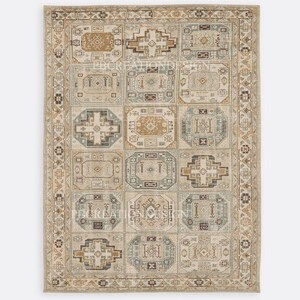 手織りラグ、ニュートラルカラーのパッチワークペルシャ絨毯、幾何学模様のヴィンテージウールカーペット、伝統的なオリエンタルエリアラグ、手作りのベージュのリビングルームラグ