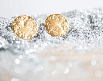Full Moon Stud Earrings 18kt Gold Filled. Full moon jewelry woman earrings. Supermoon earrings. Celestial earrings