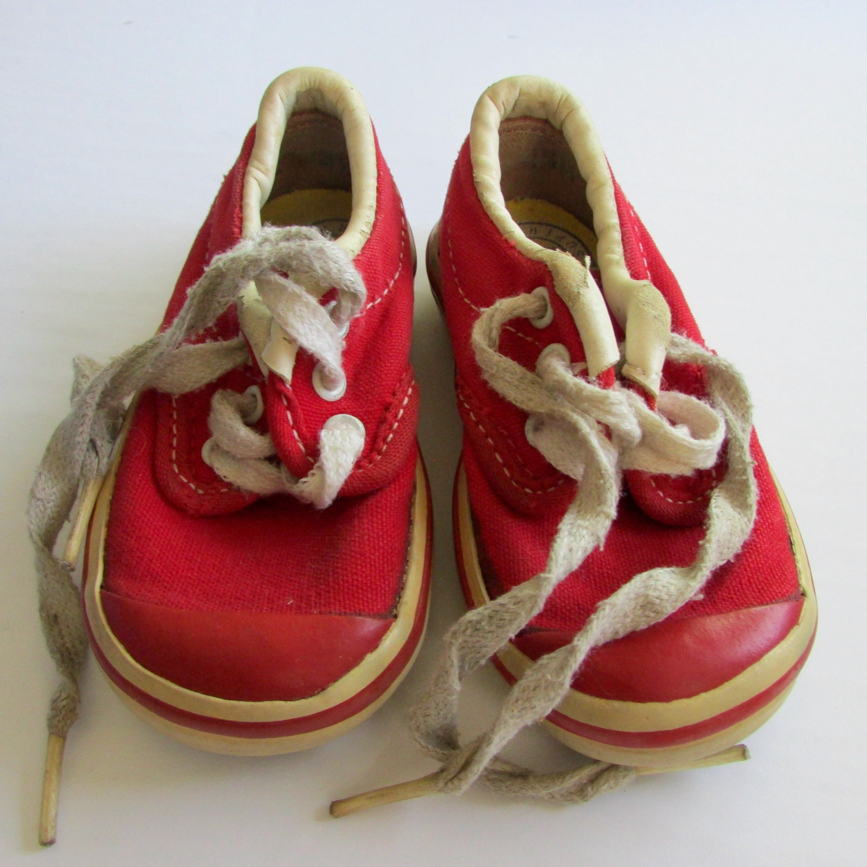 Schoenen Meisjesschoenen Sneakers & Sportschoenen Keds Super Champ Red Sneakers for Toddlers Used Vintage 1983 