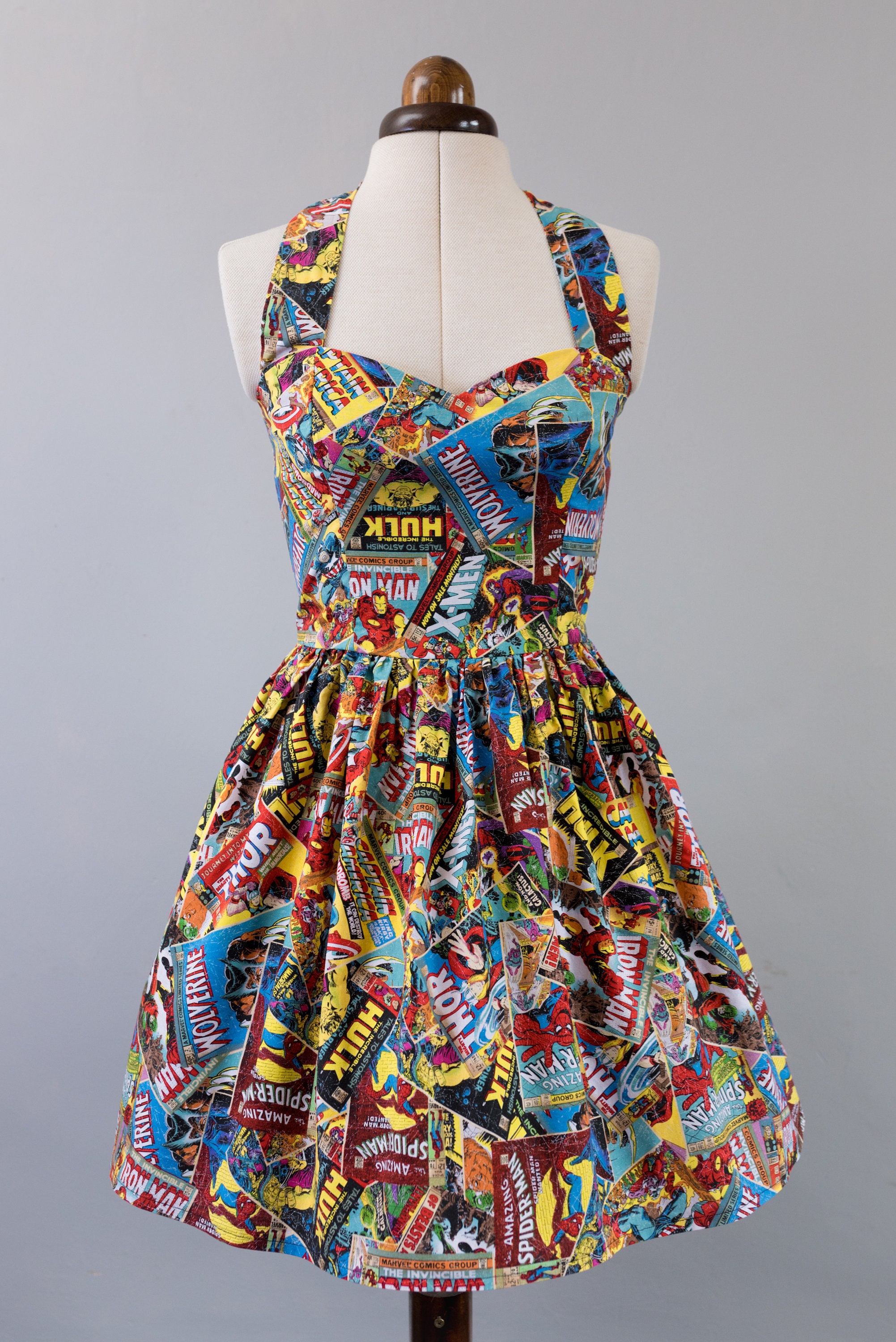 Vestido de cómic de Marvel - Etsy España Vestido de cómic de Marvel - Etsy España