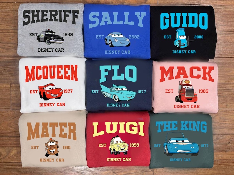 Camiseta retro de Disney Cars, camiseta de Pixar Lightning McQueen, sudadera de Tow Mater, camiseta de Sally Carrera, camiseta de viaje familiar a Disney, vacaciones en Disneyland imagen 1