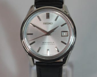 Vintage 1965 Seiko Seikomatic-R Automatic Gent's Wristwatch 8305-9011S watch