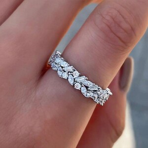 Marquise Diamond Wedding Band, Leaf Style Ring, Vintage Inspired Eternity Band, White Gold Stacking Ring, Nature Inspired Bridal Ring