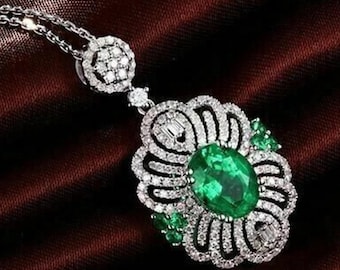 Vintage Emerald Pendant Necklace, 14K White Gold Art Deco Halo Necklace, Oval Cut Green Emerald Statement Pendant, Birthstone Jewelry Gift