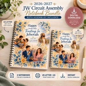 Op de afbeelding: Twee spiraalgebonden notitieboeken getiteld 2026-2027 JW Circuit Assembly Notebook Bundle. De covers bevatten illustraties van mensen en de tekst Happy Is the One Trusting In Jehovah. Formaten: US Letter 21,6 x 27,9 cm en A5 14,8 x 21 cm.