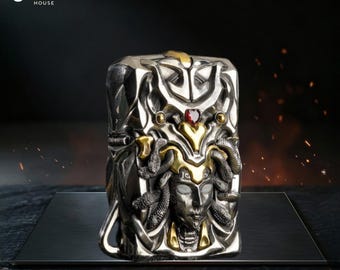 Isqueiro colecionável Medusa, isqueiro de metal, isqueiro Medusa Serpente, isqueiro gravado em 3D, design gótico mítico, isqueiro de bolso à prova de vento