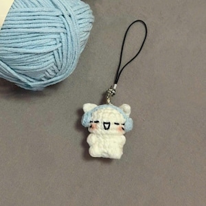 Crochet Music Cat Keychain, Small Amigurumi Cat with Headphones, Tiny Handmade Bag Charm, Cute Music Lover Gift, White Cat Phone Charm