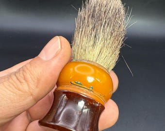 Vintage Rasierpinsel aus Catalin & Bakelit - Sammlerstück für die Fellpflege